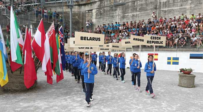 Tutto il mondo a Premana: via ai campionati di Corsa in Montagna