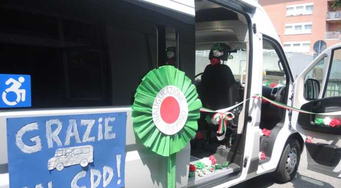 Un nuovo pulmino per il Centro Diurno Disabili, grazie ad Anmil