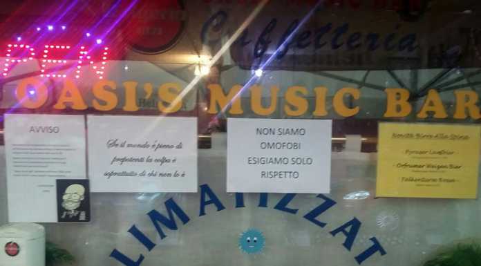 Ragazze allontanate, il barista: “Omofobia? Esigiamo solo rispetto”