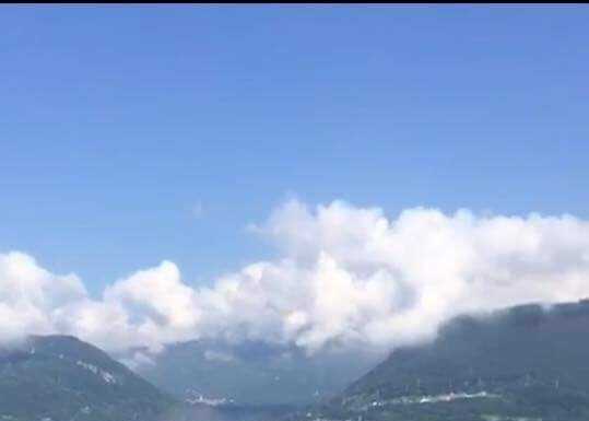 In moto da Cross sul lago, è record mondiale per Colombo