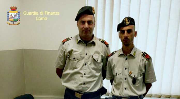 Tenta di passare la dogana con 150 mila euro, fermato e multato
