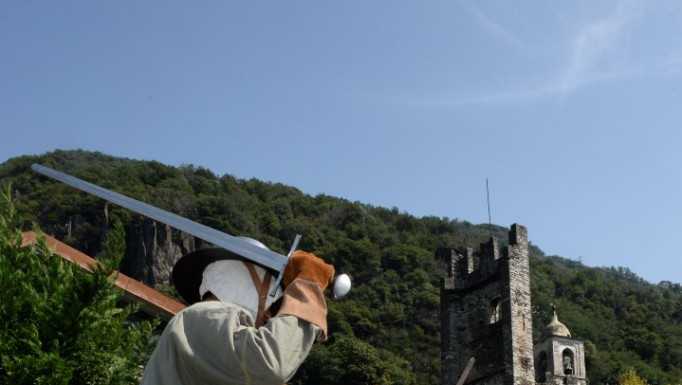 Corenno Plinio torna al Medioevo, tra cavalieri e antichi mestieri