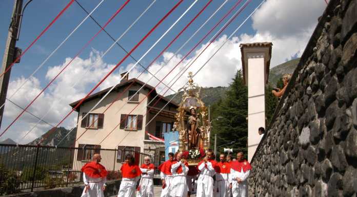 Cremeno: processione per le vie del paese nel 181° anno di devozione a San Rocco