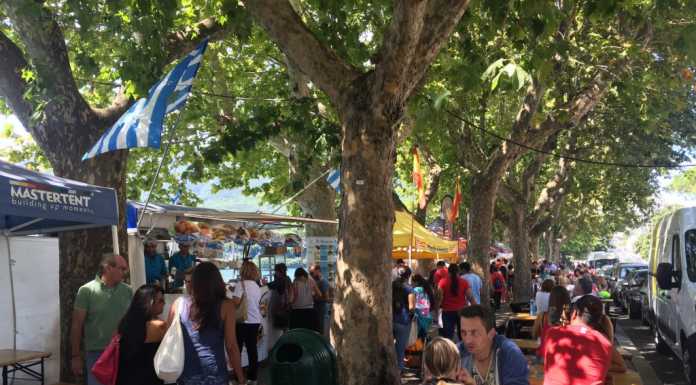 Tutti pazzi per lo Street Food, sul lungolago piatti per ogni gusto