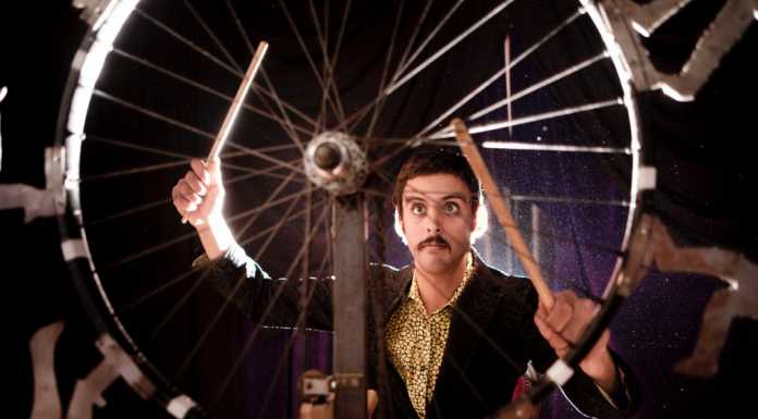 Teatri Mobili: la multisala itinerante arriva a Dervio