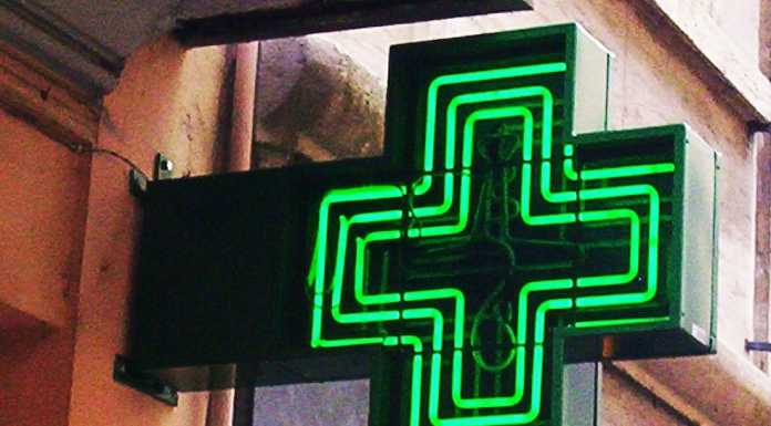 Consegnate nel lecchese le mascherine della Regione: 100 per ogni farmacia Farmacia