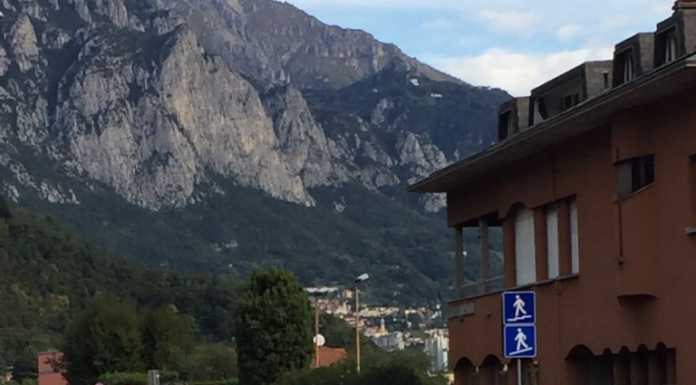 Pescate. Asfaltata la provinciale, il sindaco: “Si poteva fare prima”