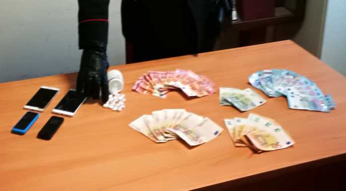 Arrestato spacciatore a Cassago, in auto 14 gr. di ‘coca’ e mille euro