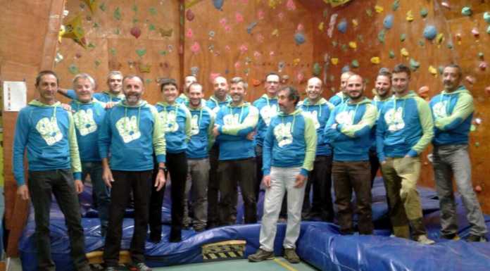 Cambio al vertice della Scuola Alpinismo Valle S. Martino