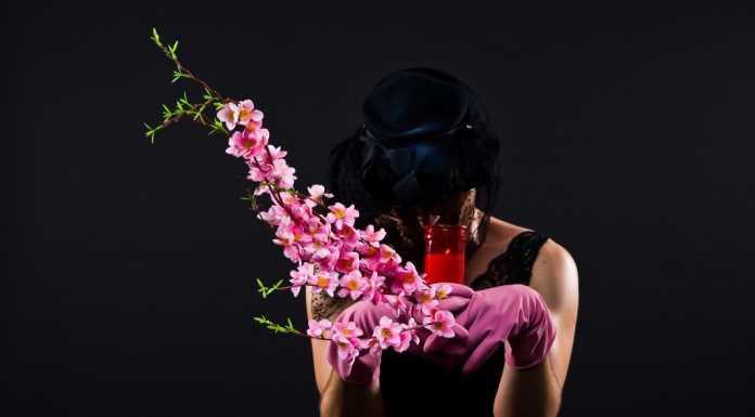 Inri chiude l’edizione 2017 di “Caffeine – Incontri con la danza”