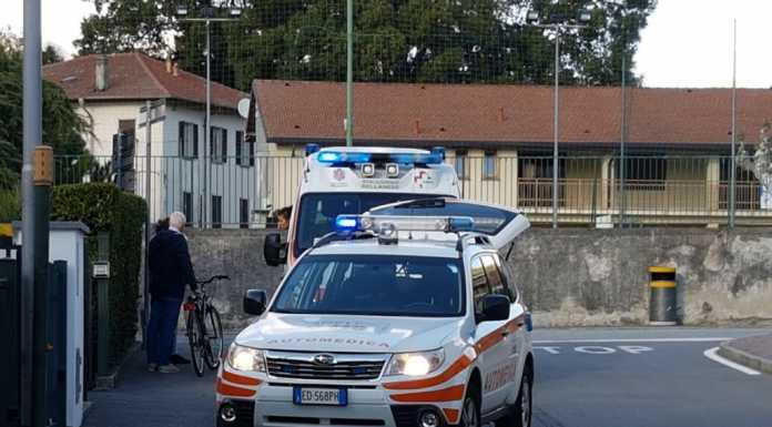 Dervio. Perde il controllo della bici, cade e picchia la testa: 80enne all’ospedale