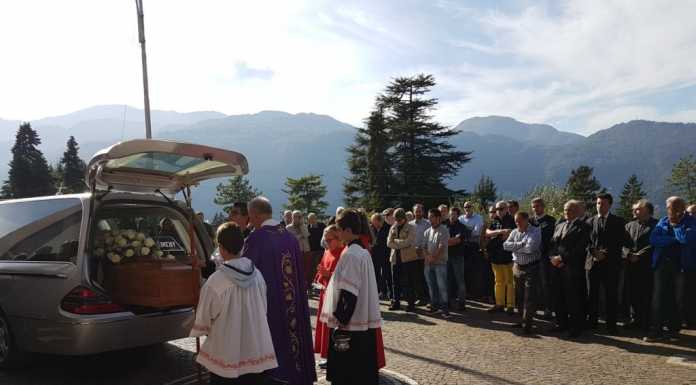 Lierna piange Gianni Taruselli. Il parroco: “Abbiamo pregato per lui”