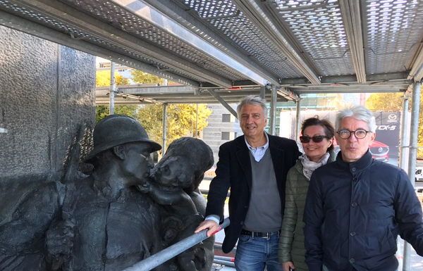 Concluso il restauro al monumento ai caduti, via anche la pubblicità