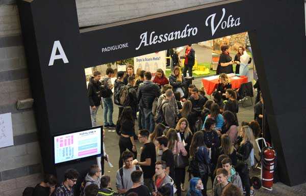 Il 16 ottobre si apre Young a Lario Fiere, anche il Liceo Grassi partecipa