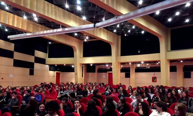 Pericolo amianto: se ne discute al Bertacchi venerdì mattina