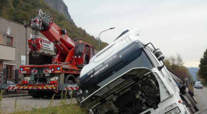 Incidenti con camion e autobus: Lecco ‘maglia nera’ in Lombardia