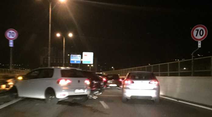 Incidente sulla SS36 in direzione Nord subito dopo il tunnel del Barro