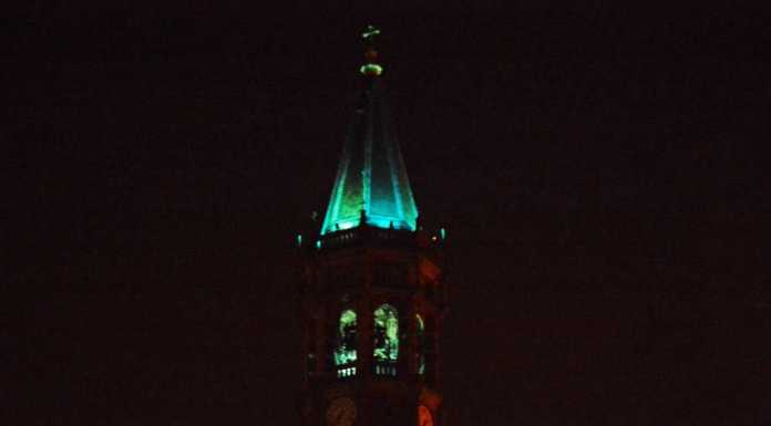 Al via la Settimana per il Diabete e il campanile si colora di azzurro