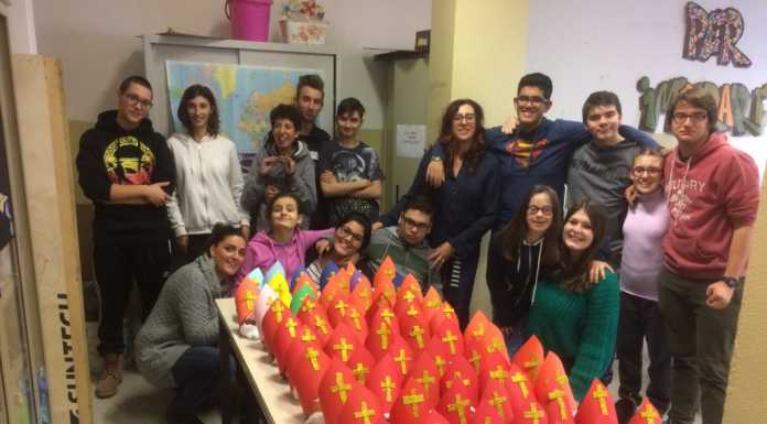 Al Parini. Le mele di S. Nicolò, un dono dei ragazzi disabili ai compagni