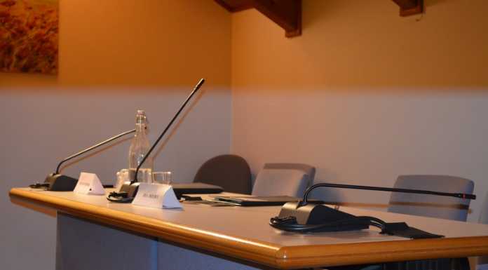 Calolzio. Mozione sul nucleare, maggioranza senza numeri