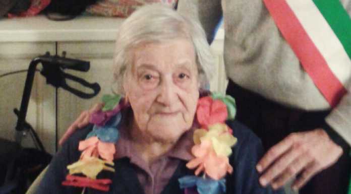 Varenna. 106 candeline per Filomena Panizza, gli auguri del sindaco