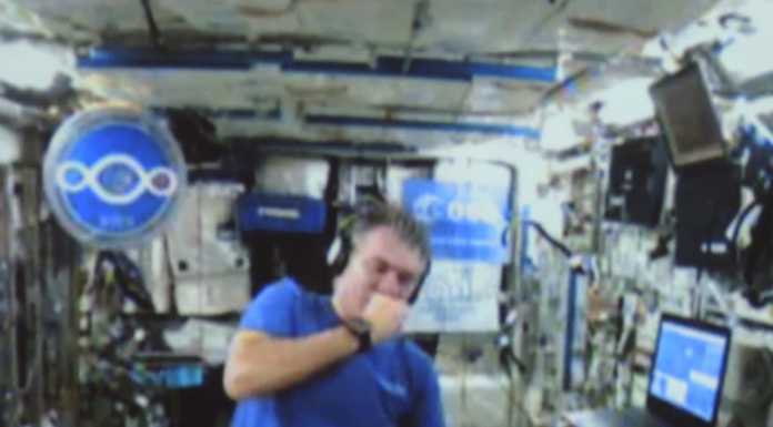 Lecco chiama lo spazio, chiaccherata con Nespoli dal Planetario