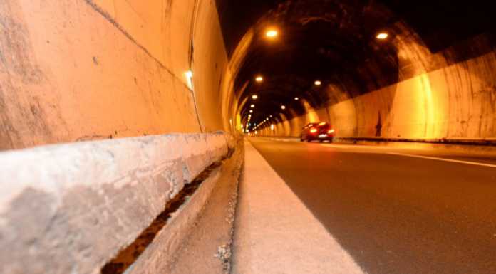 Statale 36. Monitoraggio della galleria Monte Piazzo, chiusure notturne