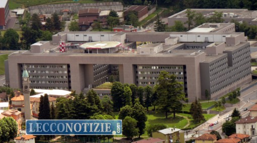 Cade dal secondo piano dell’ospedale: morto operatore sanitario