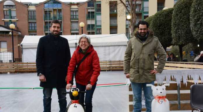 Mandello si prepara al Natale, la pista del ghiaccio arriva prima