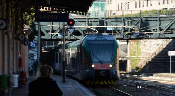 Di stazione in stazione. Ecco la situazione… sulla Milano-Tirano