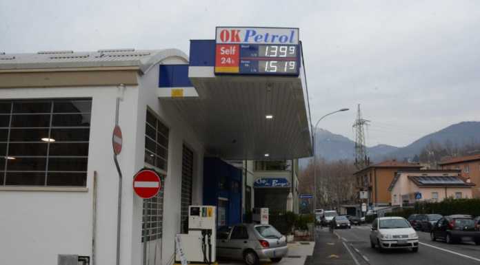Lecco. Riaperta la storica stazione di servizio in viale Redipuglia
