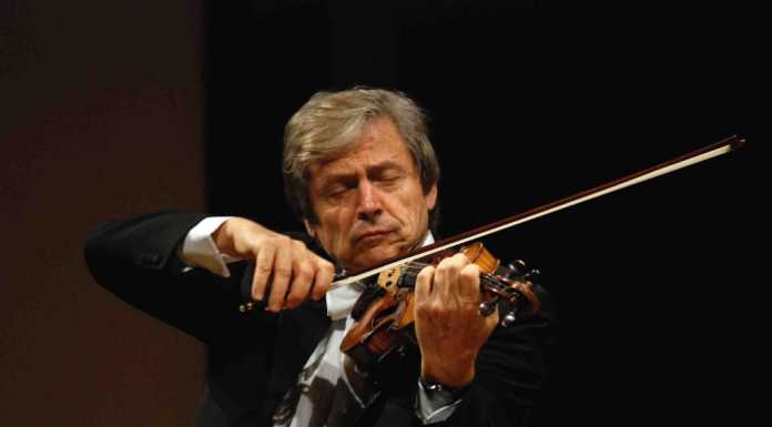 Con la scuola Zelioli al concerto del grande violinista Uto Ughi