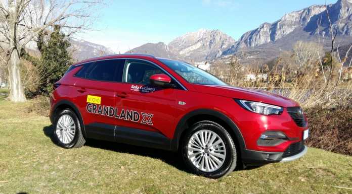OPEL Grandland X: Il SUV tutto comfort e sicurezza