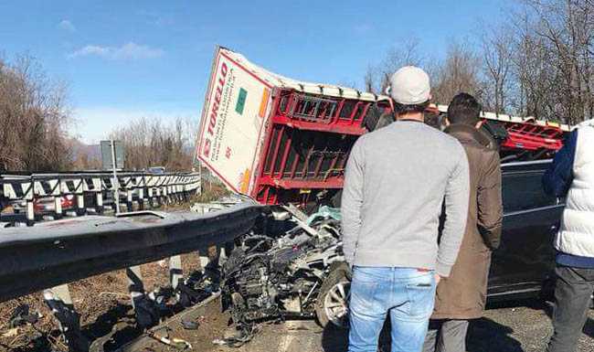 SS36 chiusa fino a oggi da Milano verso Lecco, uscita obbligata Giussano