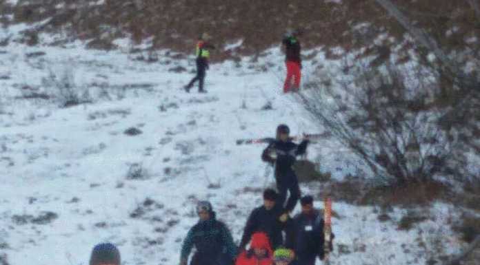 Bloccati a Bobbio dal vento, in 500 scendono insieme ai soccorsi