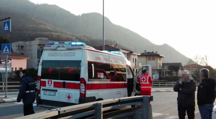 Malgrate: auto investe 70enne e fugge ma un testimone scatta la foto alla targa