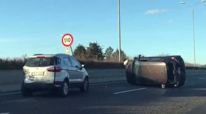 VIDEO. Auto si ribalta sulla statale 36 all’altezza di Seregno