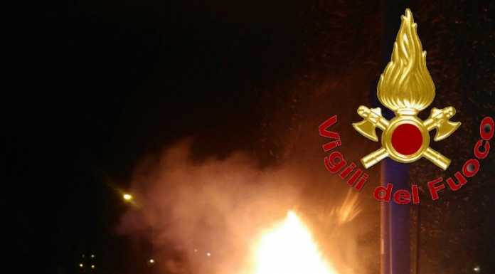 Garlate: bruciano due auto poi una terza nella stessa sera