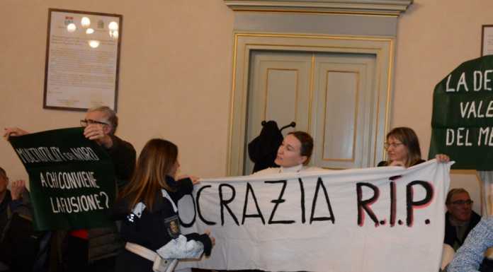 Lecco. ‘Via libera’ tra le proteste alla Multi-Utility del Nord