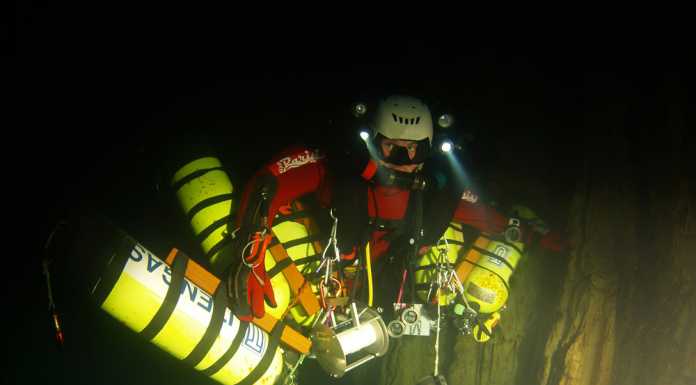Novità in casa Uoei. Elezioni e serata con il noto speleosub Casati