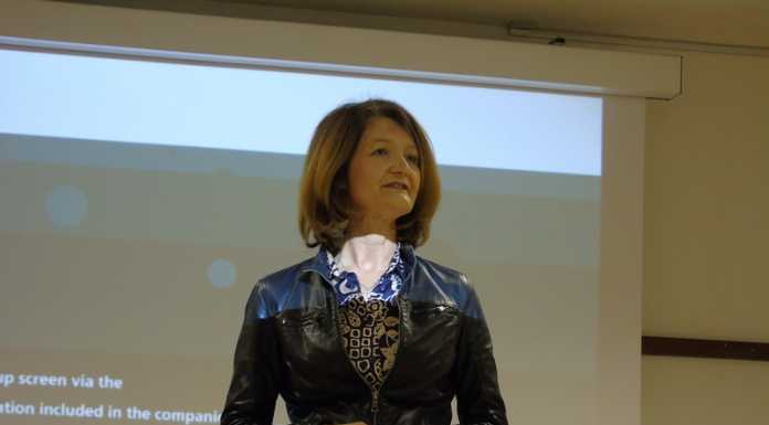 Festa missionaria. Sfilata di moda, in passerella anche il sindaco