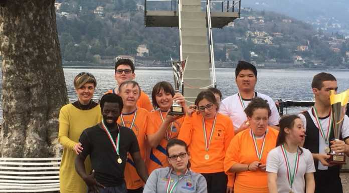 Festa alla Canottieri di Como per gli atleti ‘arcobaleno’ mandellesi