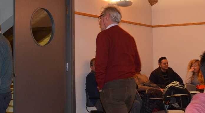 Gestione campi sportivi e contributi strade, colpi di scena in consiglio