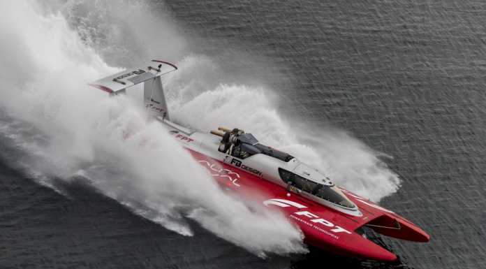 IL VIDEO DEL RECORD: a 277km/h sul Lago di Lecco