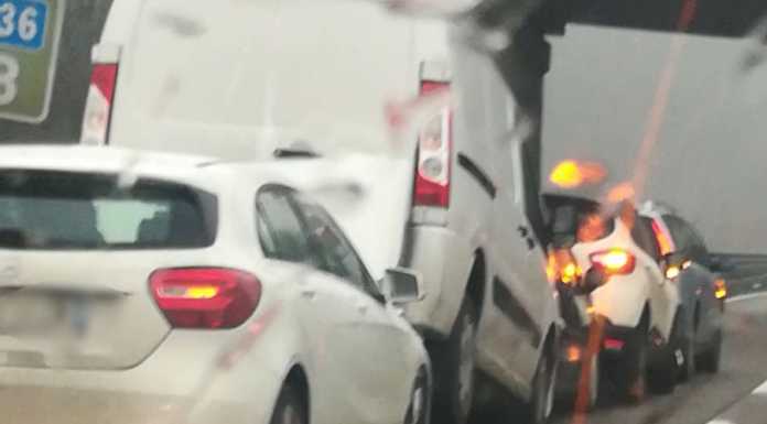 SS36, tamponamento tra Suello e Isella, code e rallentamenti verso Lecco