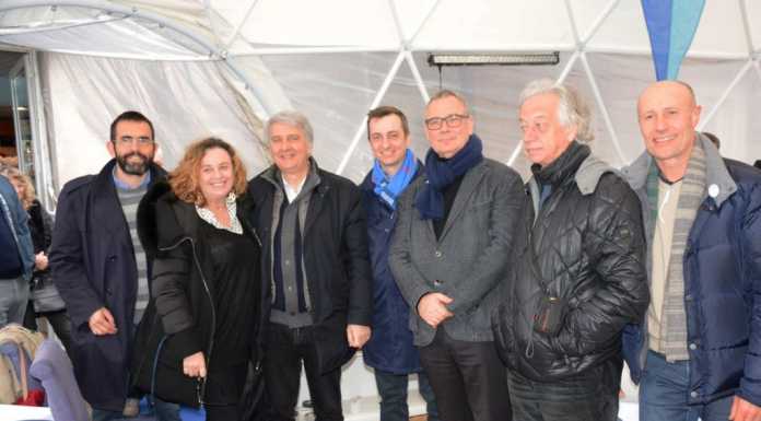 Il nuovo lungolago? Via al confronto. “Liberiamo gli spazi e viviamoli”