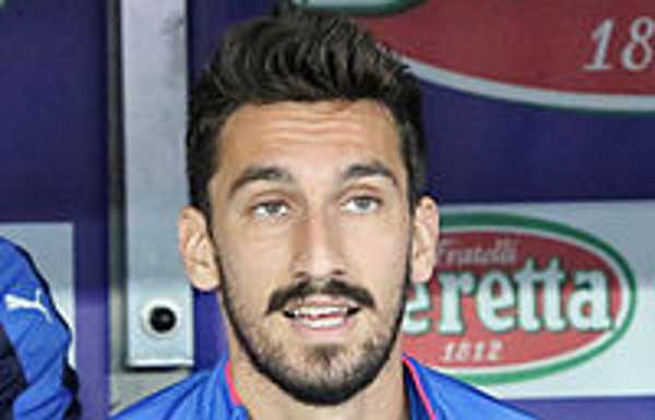 Tragedia nel mondo del calcio: morto Astori, capitano della Fiorentina