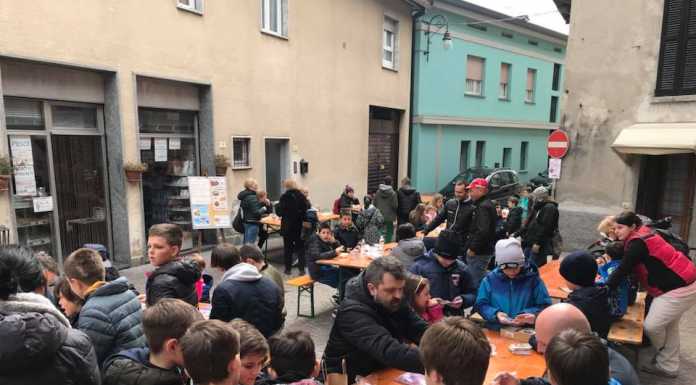 Gente di Molina: “Un bellissimo battesimo”. Tanti in piazza per la 1° iniziativa