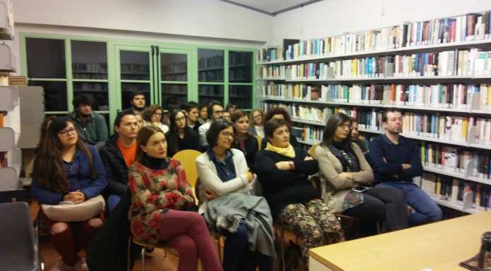 A Garlate tutti pazzi per il tè, già fissata una nuova serata con Di Ubaldo