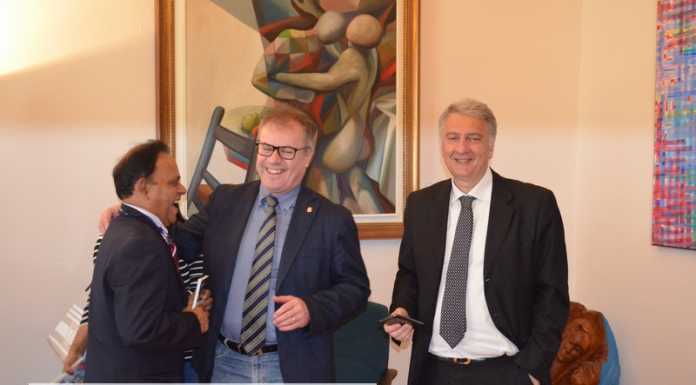 La città accoglie Sylvester Jayakody, uno dei fondatori di Les Cultures